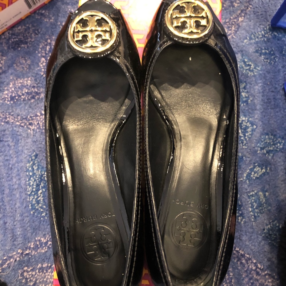 Tory Burch peep toe shoes. 9.5. Excellent condition.